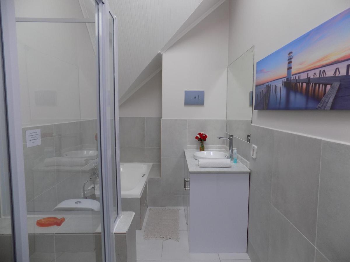 Villa La Paz Хаут Бей Екстериор снимка